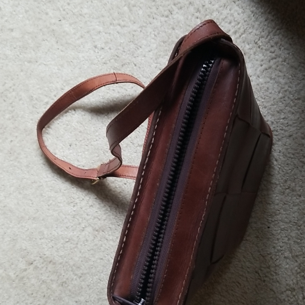 Womens purses - Picture 2 of 4